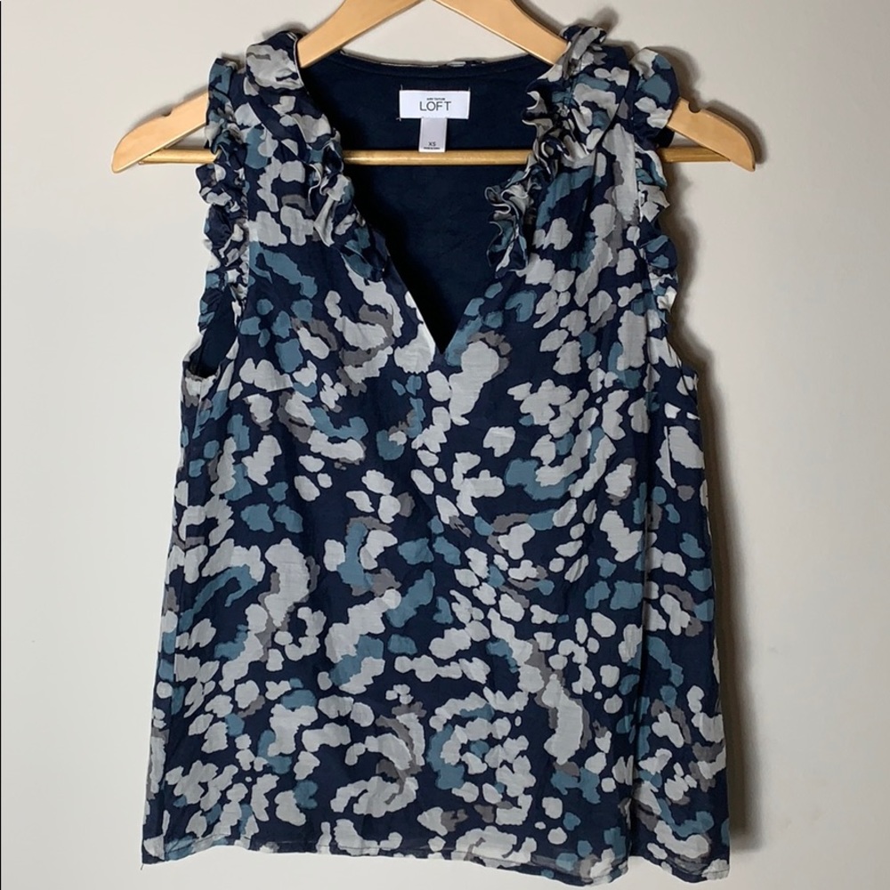 ANN TAYLOR LOFT ruffled blouse